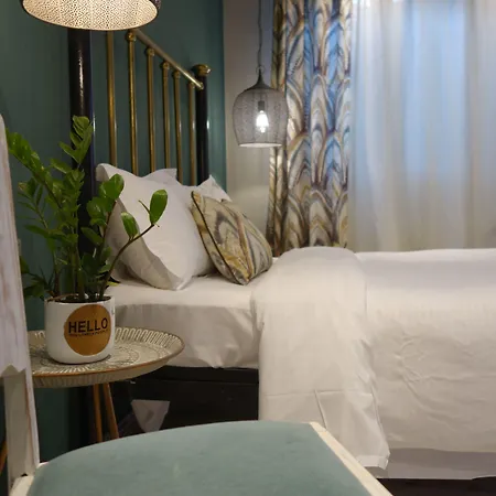 Ganimede Hotel, 3* Galaxídhion