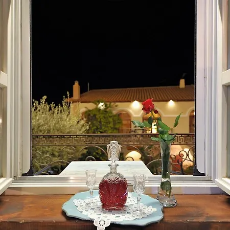 Ganimede Hotel, Hotel Galaxídhion