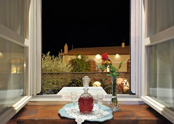 Ganimede Hotel, Hotel Galaxídhion